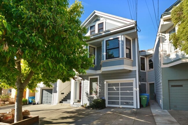 Building Photo - Your home sweet home in San Francisco is in the Noe Valley Neighborhood!