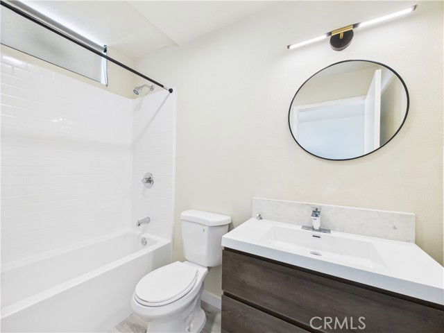 Photo - 8457 Langdon Ave