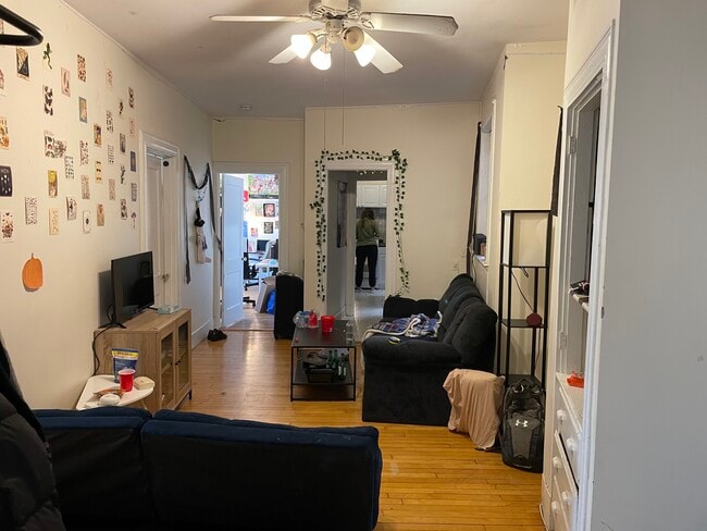 Photo - 100 Linden St