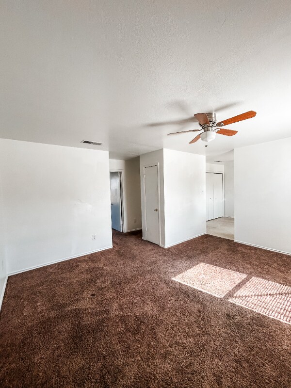Photo - 1604 Windward Dr Unit B