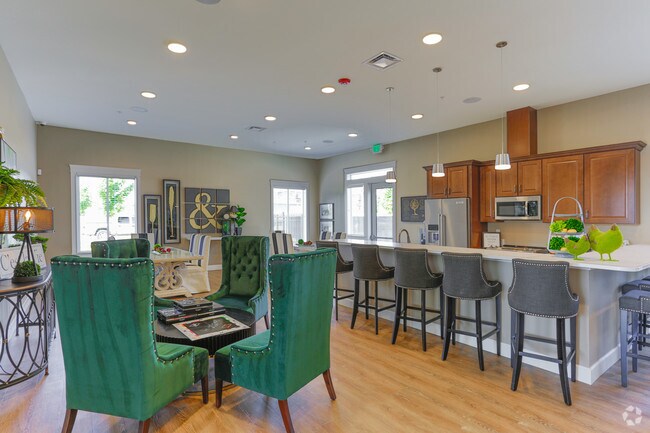 Casa club - Toscana Apartment Homes