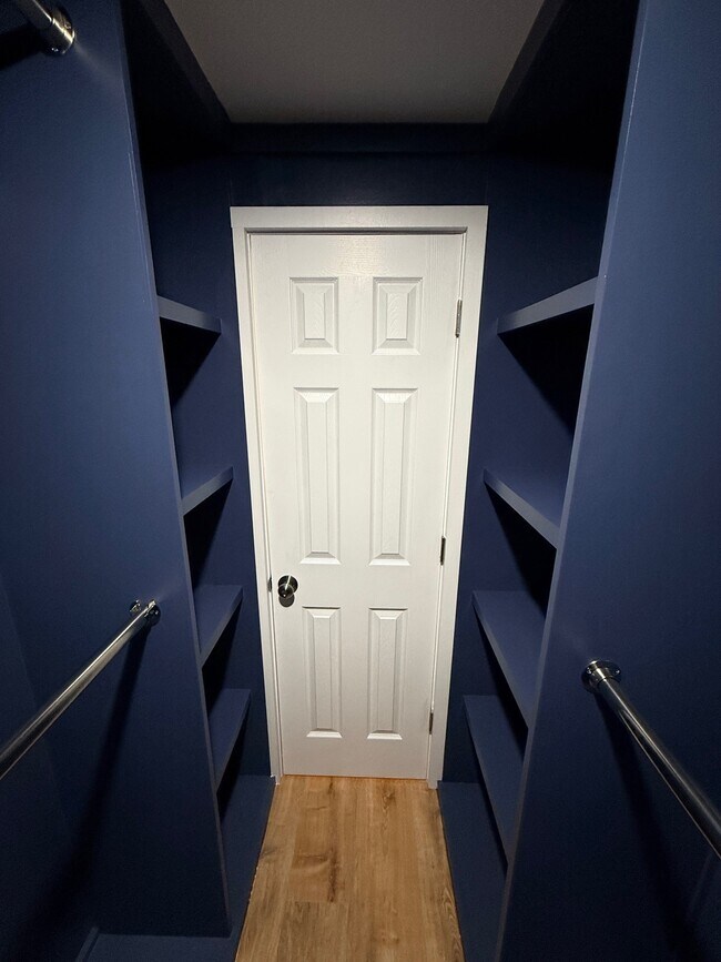 Custom built-in closet