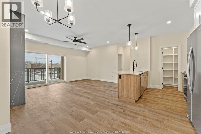 Photo - 1740 Sprucewood Ave Unité 202