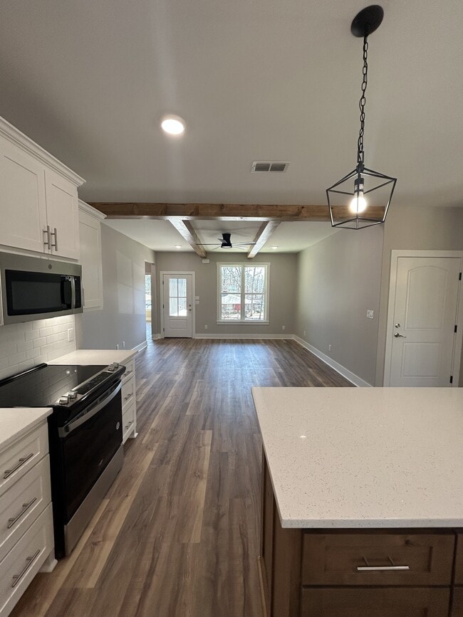 Photo - 210 Diamondhead Dr