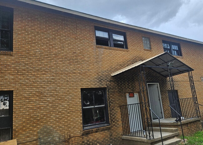 Building Photo - 112 Wheeler Ave Rental