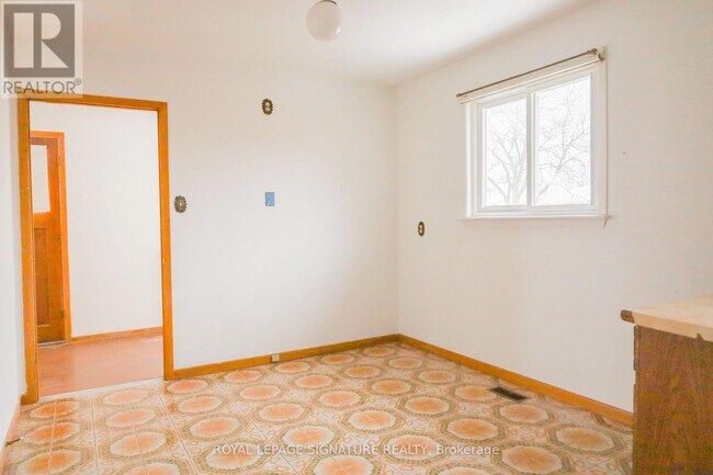 Photo - 35 Jellicoe Crescent