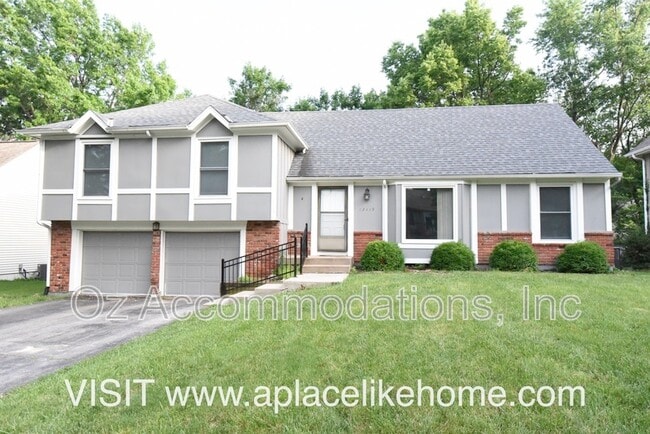 Photo - 12119 W 99th Terrace House