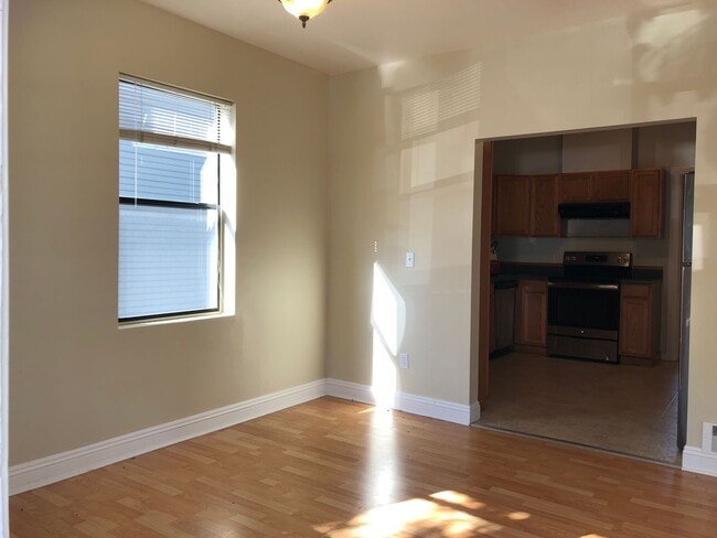 Photo - 1125 29th Ave S Unit 1125 29th Ave S  (Upper)