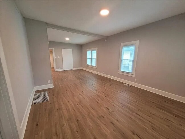 Photo - 2715 Delaware St