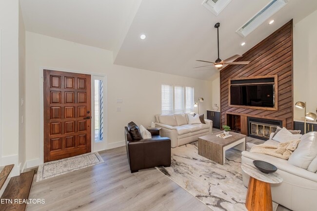 Photo - 5114 McKamey Rd