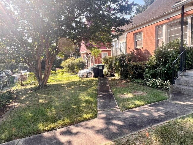 Photo - 1104 Little High St