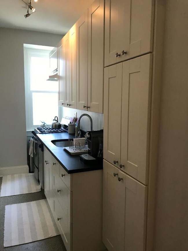 Photo - 1901 Columbia Rd NW Unit 205