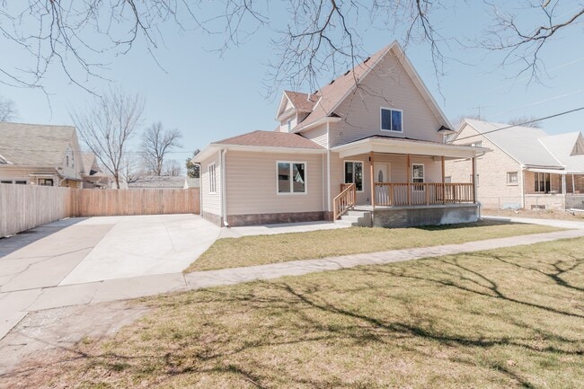 Photo - 1529 S 9th St