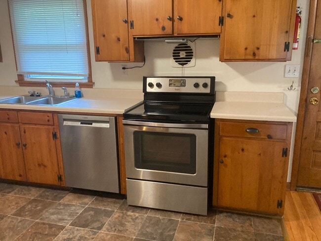 Photo - Lease Details for 2025 Start Date ONLY - N...
