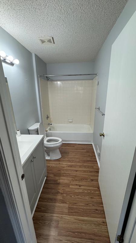 Photo - 24 Colonial Ct