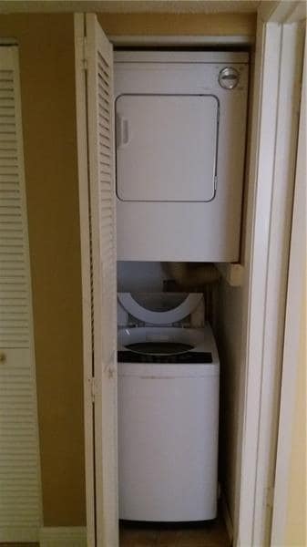 Photo - 2947 Riverside Dr Unit 129