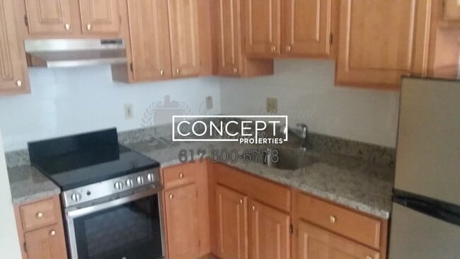 Building Photo - 81 Essex St Unit 27