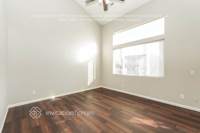 Photo - 882 Rancher Dr