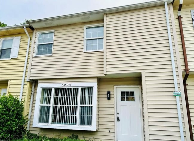 Photo - 3228 Scarborough Way Townhome