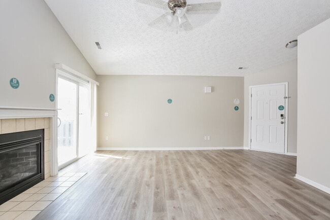 5789 Lonerise Ln