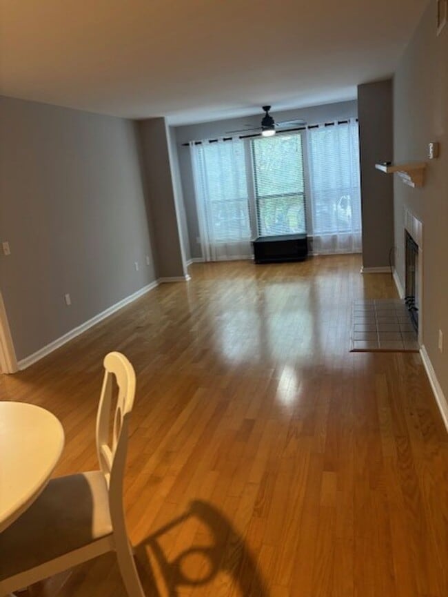 Building Photo - SOUTH END - FOREST COVE