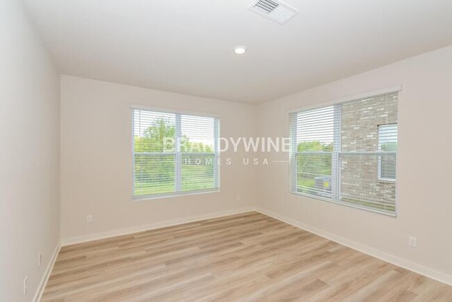 Photo - 139 Rising Private Ln