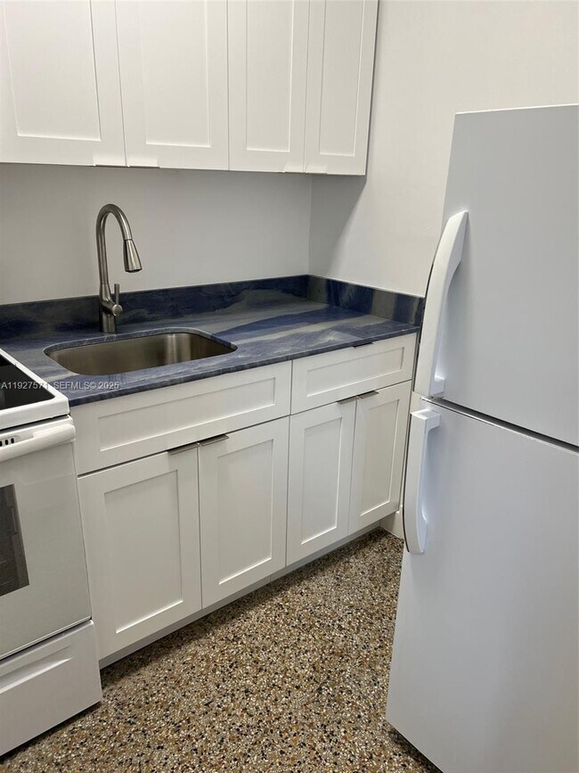 Photo - 1948 Fillmore St Unit 1948