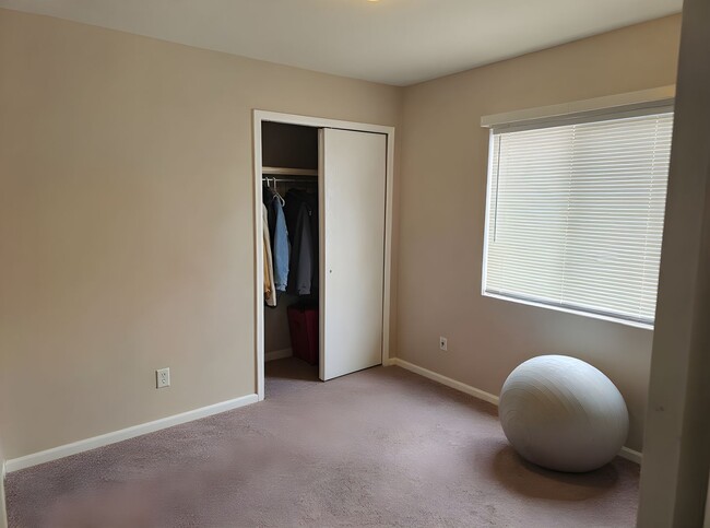 Photo - Cozy & Stylish Ranch Home in a Convenient Location!!