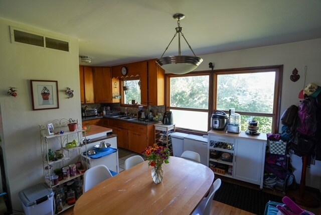 Photo - 150 Honness Ln