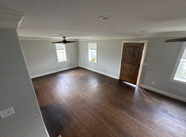Photo - 672 Fishburn Rd