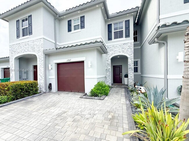 Photo - 11967 NW 46th St