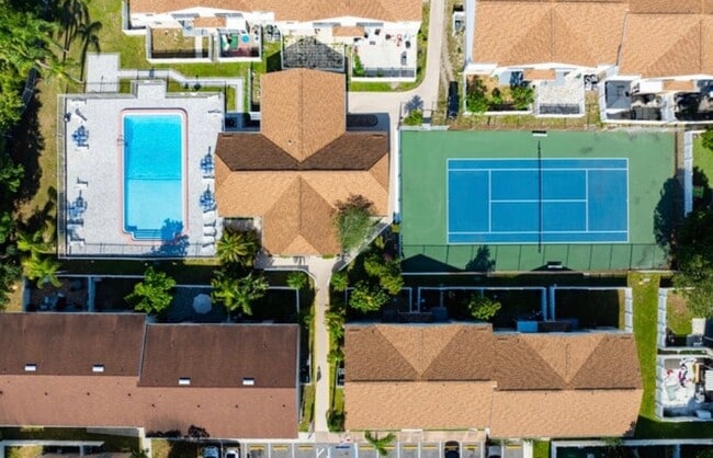 Photo - 7210 N Manhattan Ave Unit 1822