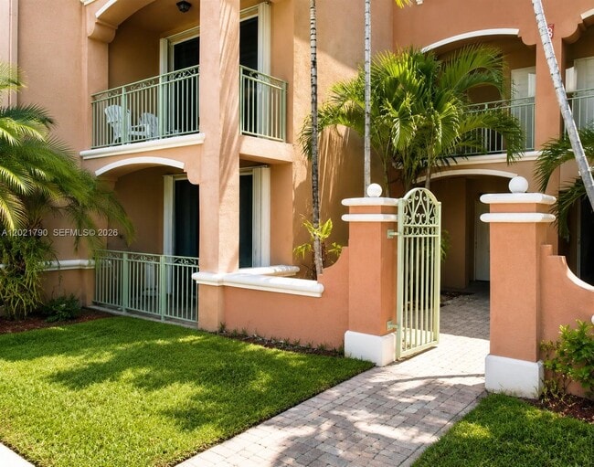 Building Photo - 6500 NW 114th Ave Unit 1021