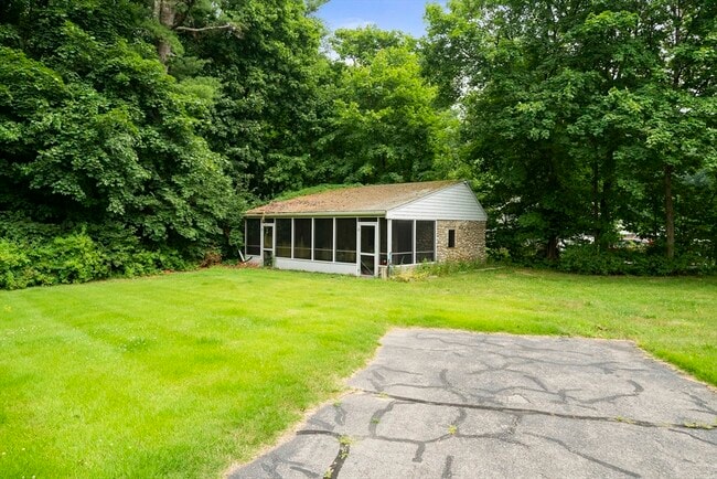Photo - 48 Seaver St Unit 2