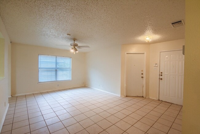 7611 Scenic Glade