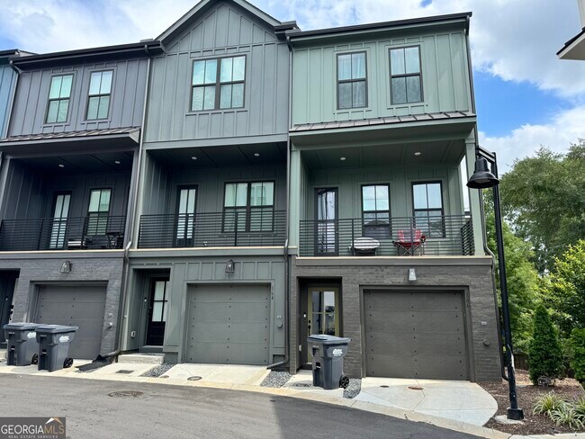 Photo - 164 Chestnut Cir Townhome