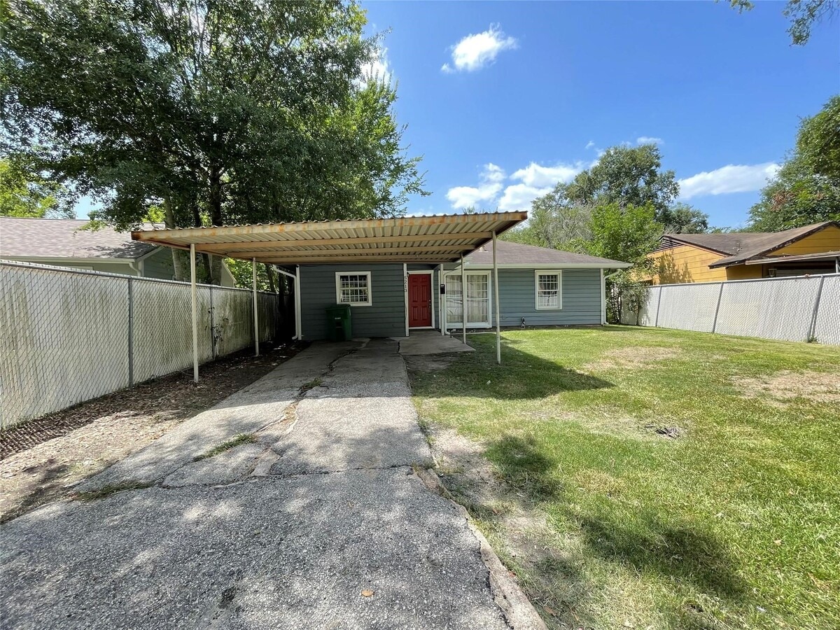Photo - 5213 Anzio Rd