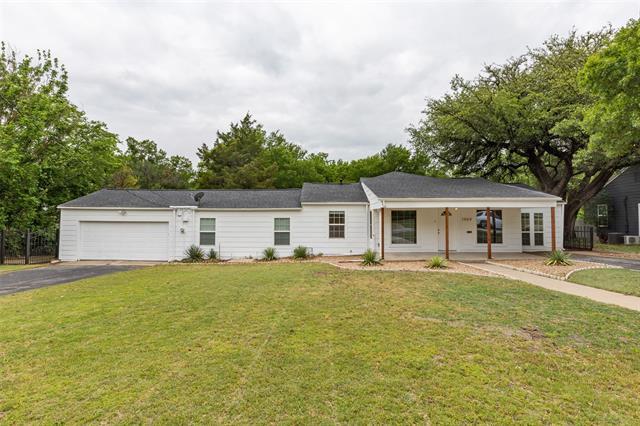 Building Photo - 1909 Bluebonnet Dr Rental