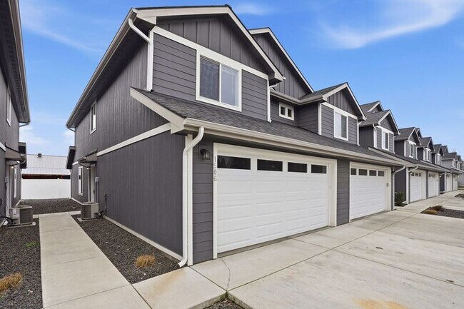 Photo - 1506 N Michigan Ln