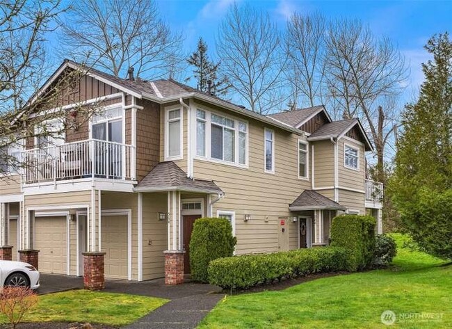 Building Photo - 566 241st Ln SE Unit Cameray