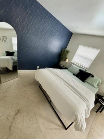 Photo - 408 SE 12th Ct