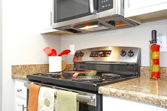 Promontory View Apartments