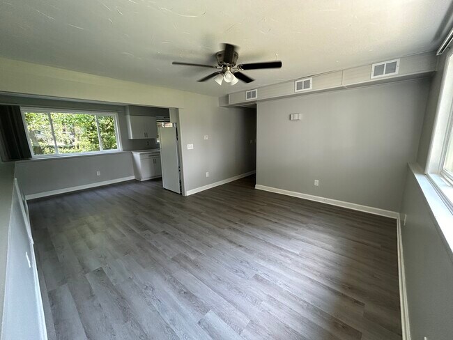 Photo - 217 Glenmoor St Unidad Lower