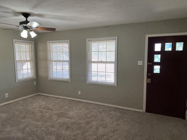 Photo - 2519 35th St