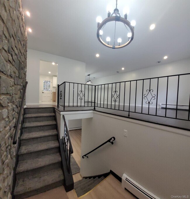 Photo - 52 Surrey Rd