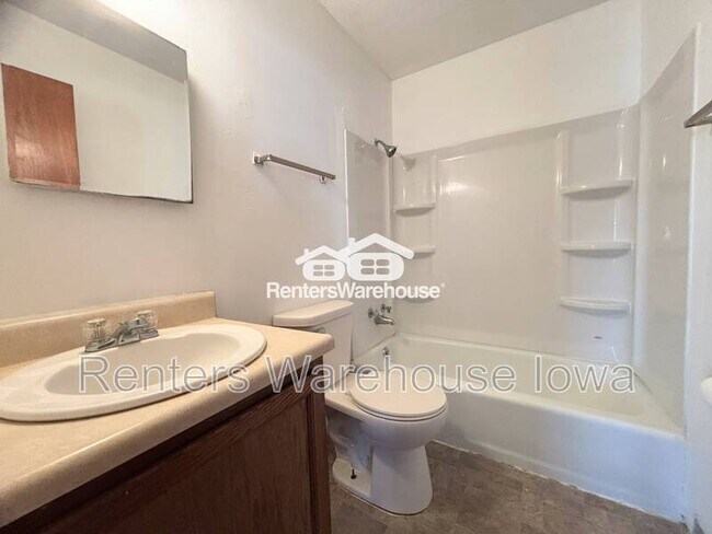 Photo - 1334 32nd St Unit 1