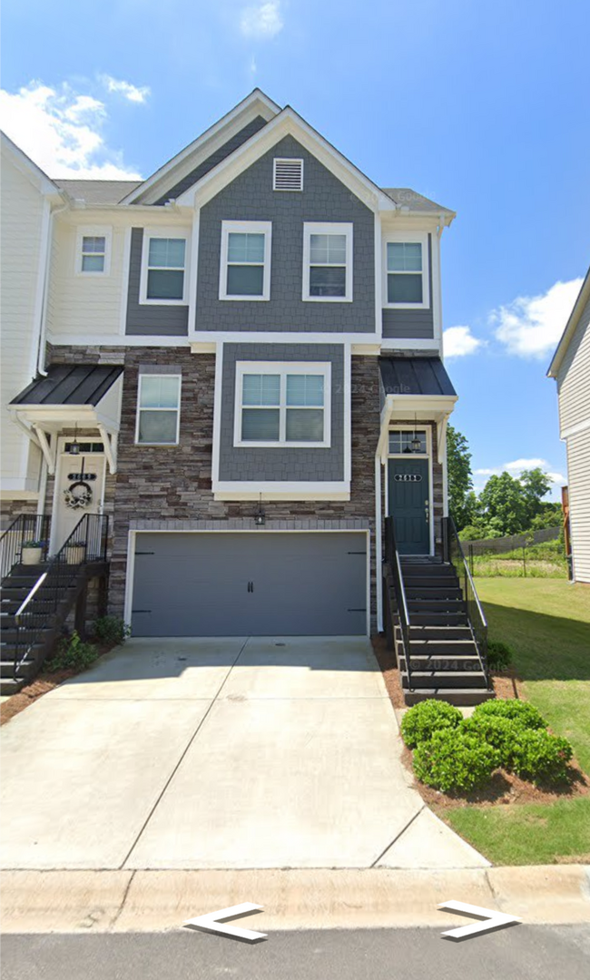 Photo - 2611 Hedgeway Cir Townhome