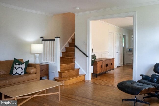 Photo - 2709 Oakford Rd