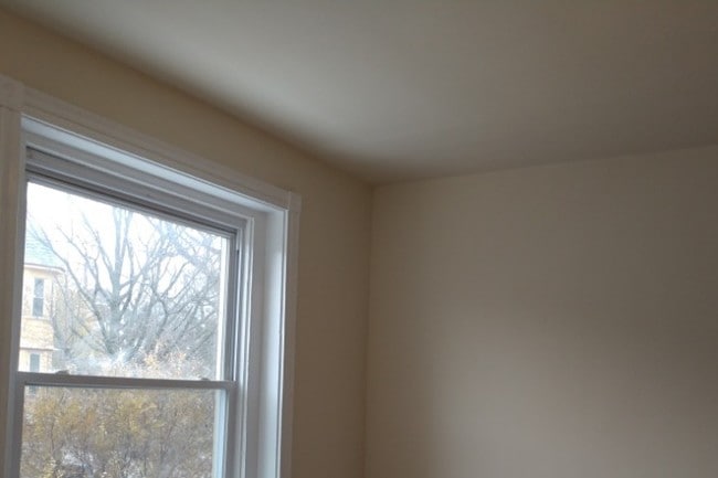 Photo - 936 S St Bernard St Unit 3