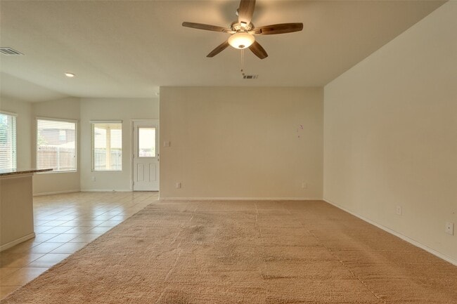 Photo - 744 Walls Blvd